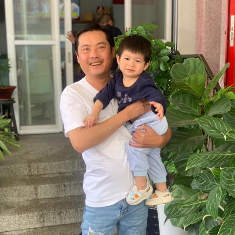 提供nct鐵件服務的專家周育霖