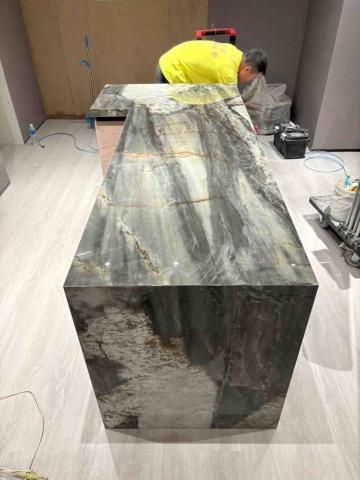 彤彪工程行 - 中島餐桌 彤彪工程行 - 中島餐桌