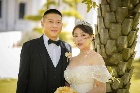 攝相豬 -  攝相豬 -