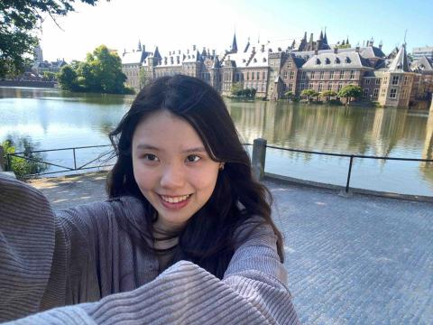 提供57服務的專家翁詠薇