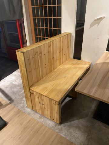 黃國鑫 - 原木椅