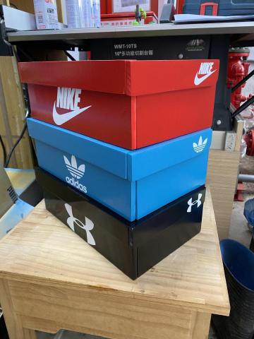 黃國鑫 - 木製鞋盒