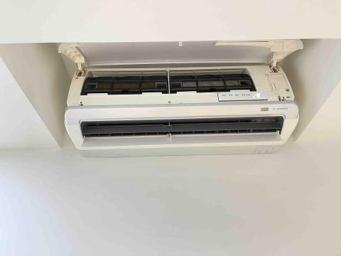 御皇實業工程行 - 裝潢後細清
