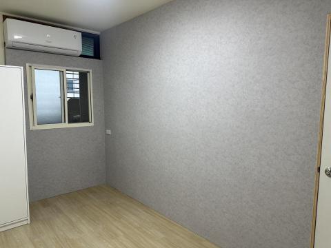 築孟工程 | 壁紙‧窗簾‧塑膠地磚‧SPC卡扣地板 - 