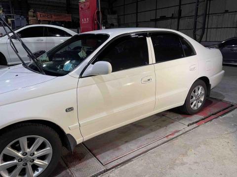 潔亮車體美學 - 全車鏡面拋光及鍍膜