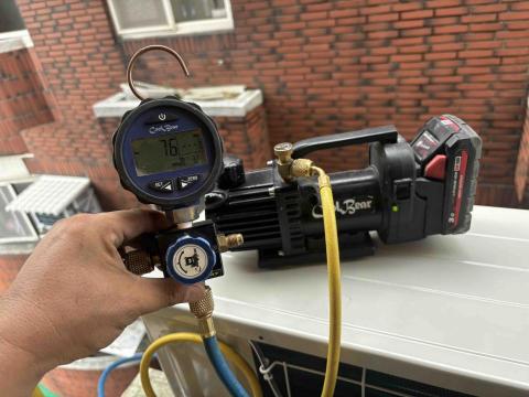 基帆（冷氣保養按裝） - 抽真空