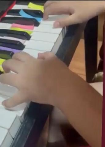 陳姿穎 - 幼兒啟蒙使用顏色來教學加深記憶