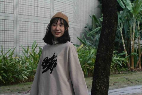 提供刮痧圖解服務的專家胡馨予