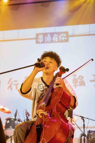 林東諺 - 畢業音樂會演奏老王樂隊的我還年輕