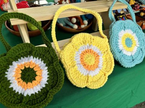 鉤織你心 - 小花提袋