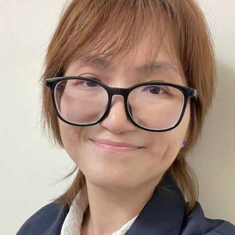 提供多少服務的專家Wingz Tso