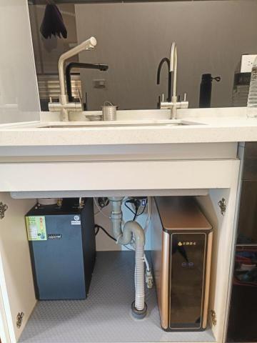 裕億商行 - 廚下熱交換冷熱飲水機