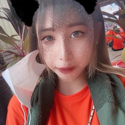 提供彩繪服務的專家林淑玲