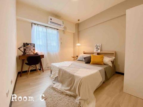 上尚油漆 - 套房油漆全室百合白
牆面跳色得利烤面包色