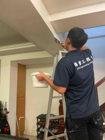 錦德工程行 - 批士油漆