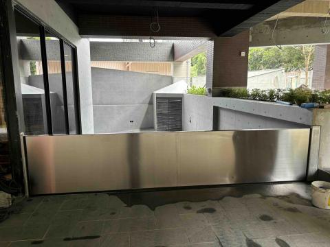 鑫海工程行 - 防水閘門