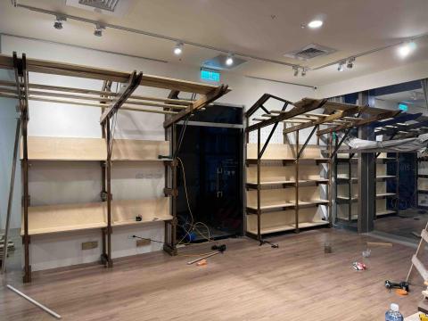 莫登峰 - 造形木作製作組裝