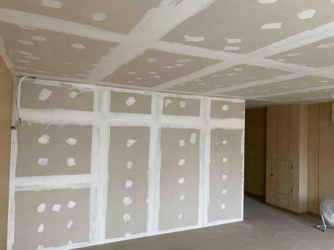 菲陽專業油漆工程 - 接縫批土