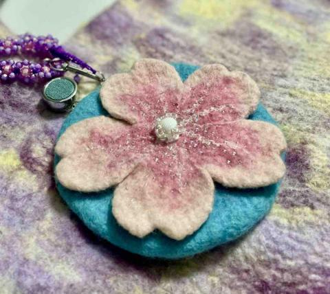 悠遊毛氈工作室 - 