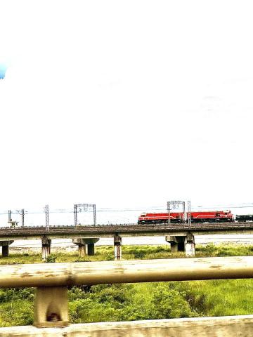 黃庭墉 - 載客人去環島經過太麻里拍的?