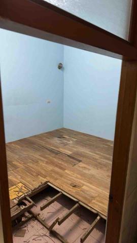 鑫肯環保企業社 - 裝潢地板拆除