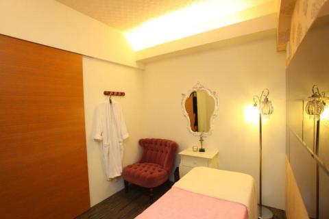 漾時尚美學館 - 