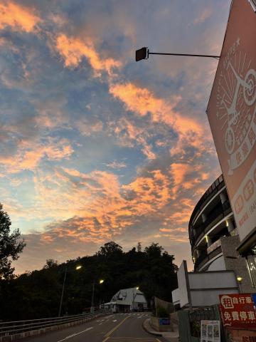 黃庭墉 - 黃昏時段的日月潭