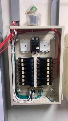 競元工程行 - 盤體都要整理乾乾淨淨。