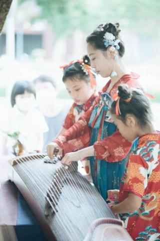 菁菁老師的古箏教室 - 