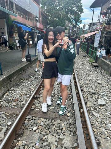 小黑✈️機場接送✈️包車旅遊 - 