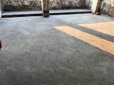 承榮工程行 - 太平區民宅頂樓地面打底