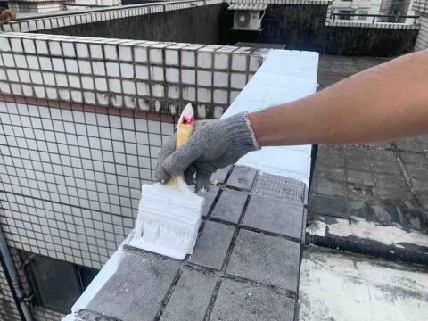 鎧竣工程行 - 防水面塗 塗刷作業