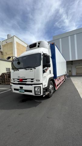 全統物流 - 17T 冷鏈溫控尾門車