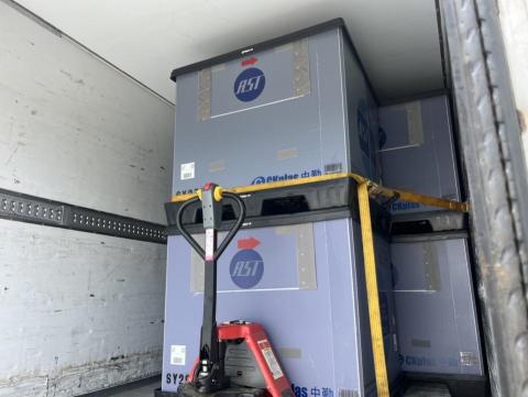 全統物流 - 晶圓箱載運