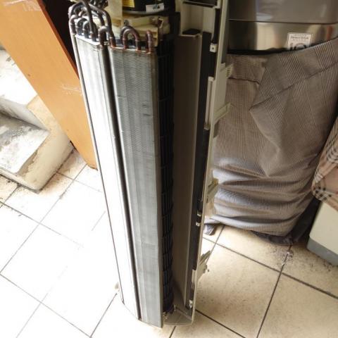 賴冠霖 - 冷氣拆洗