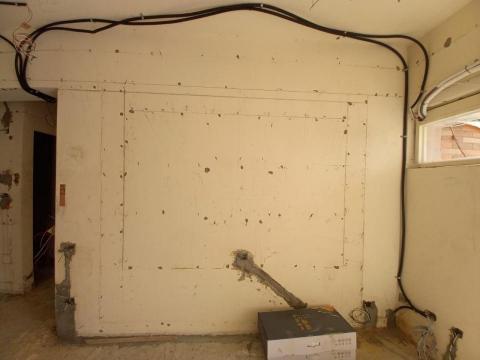 秝研油漆 防水工程 - 新竹市，社區：光復國宅，全室虹牌水泥漆（玫瑰白）+防水抗裂水泥+防水壁癌處理+兩道批土研磨，施工前