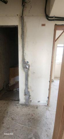 秝研油漆 防水工程 - 新竹市，社區：光復國宅，全室虹牌水泥漆（玫瑰白）+防水抗裂水泥+防水壁癌處理+兩道批土研磨，施工中