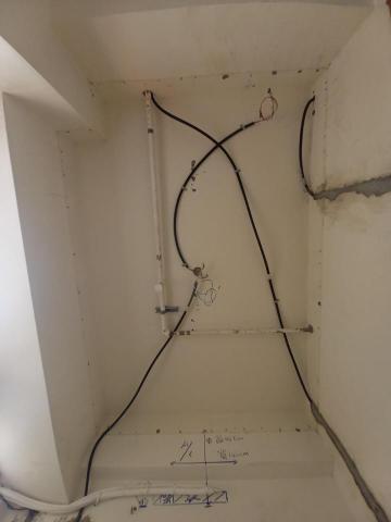 秝研油漆 防水工程 - 新竹市，社區：光復國宅，全室虹牌水泥漆（玫瑰白）+防水抗裂水泥+防水壁癌處理+兩道批土研磨，施工前