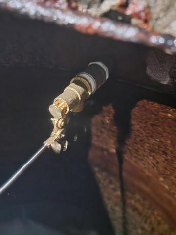 友弘 - 水塔浮球更換