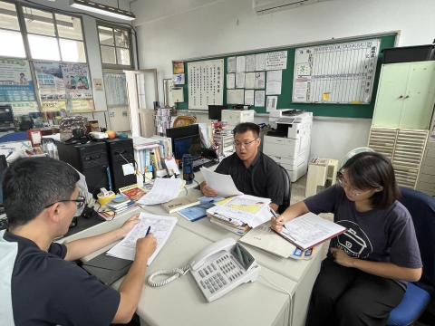 彭聖翔 - 學生問題討論小組