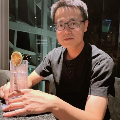 提供soho族收入服務的專家王舜弘