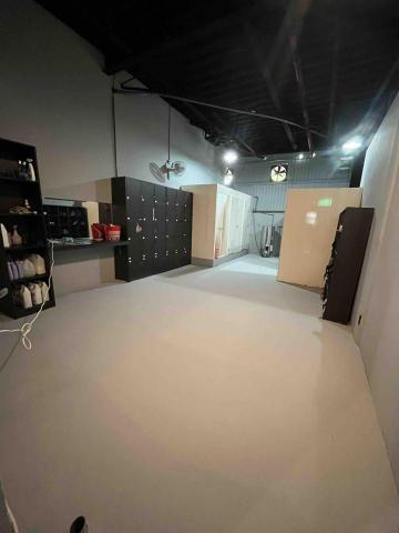 小Q  油漆工程 - 健身房廁所油漆工程翻新