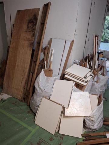 勤朋工程行 -  勤朋工程行 -