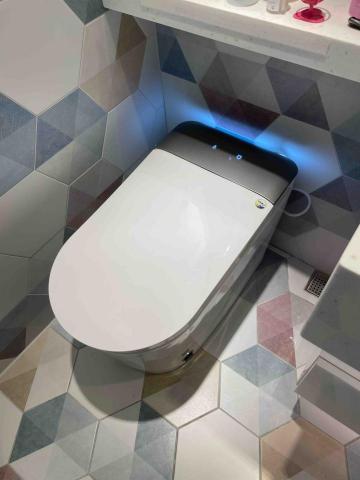 小郭 - 智能馬桶安裝