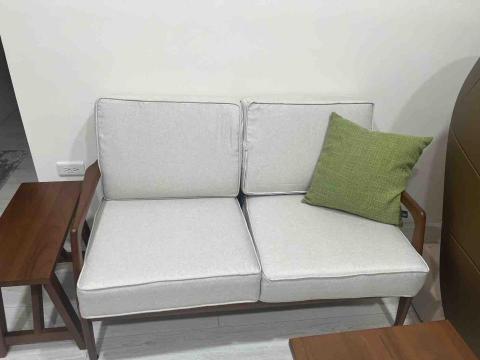 宏大窗簾 - 抱枕座椅也很美?