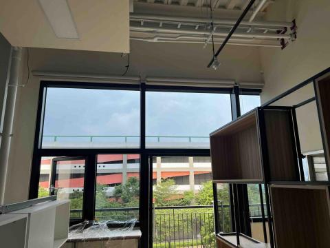 宏大窗簾 - 電動窗簾