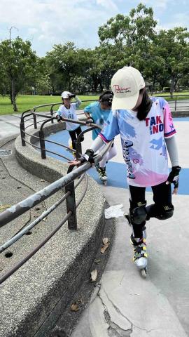 IU-Slalom team直排輪教學團隊 - 