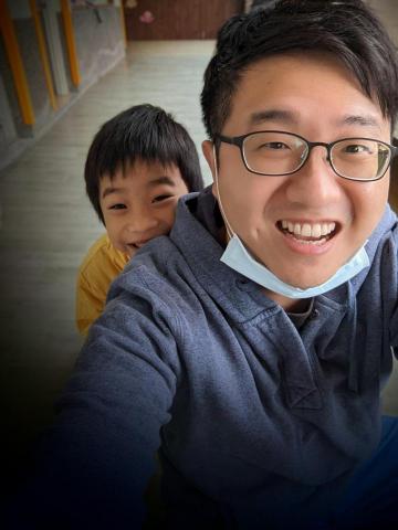 童年山丘專業臨托陪玩工作室 - 最天然的笑容