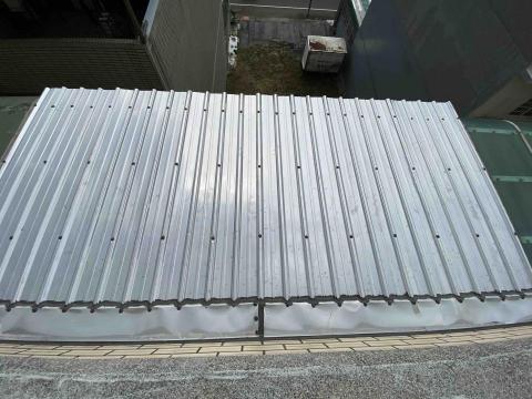 徐偉祥 - 浪板更換