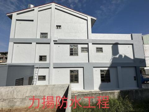 曾聖峰 - 外牆防水